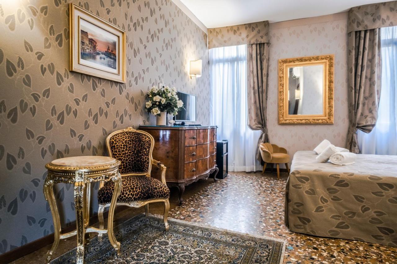 Ca' Lavezzera Maison d'hôtes 2*